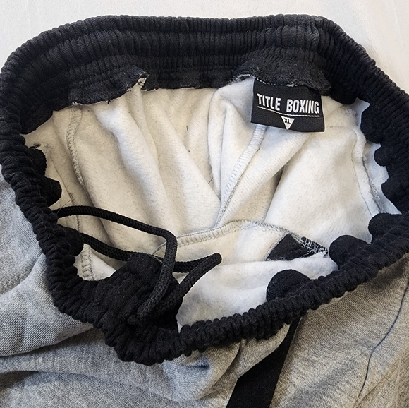 NWT Title Boxing Men's Hearther Gray Black Trim 2 Pockets Sweatpants, sz XL - Picture 13 of 15